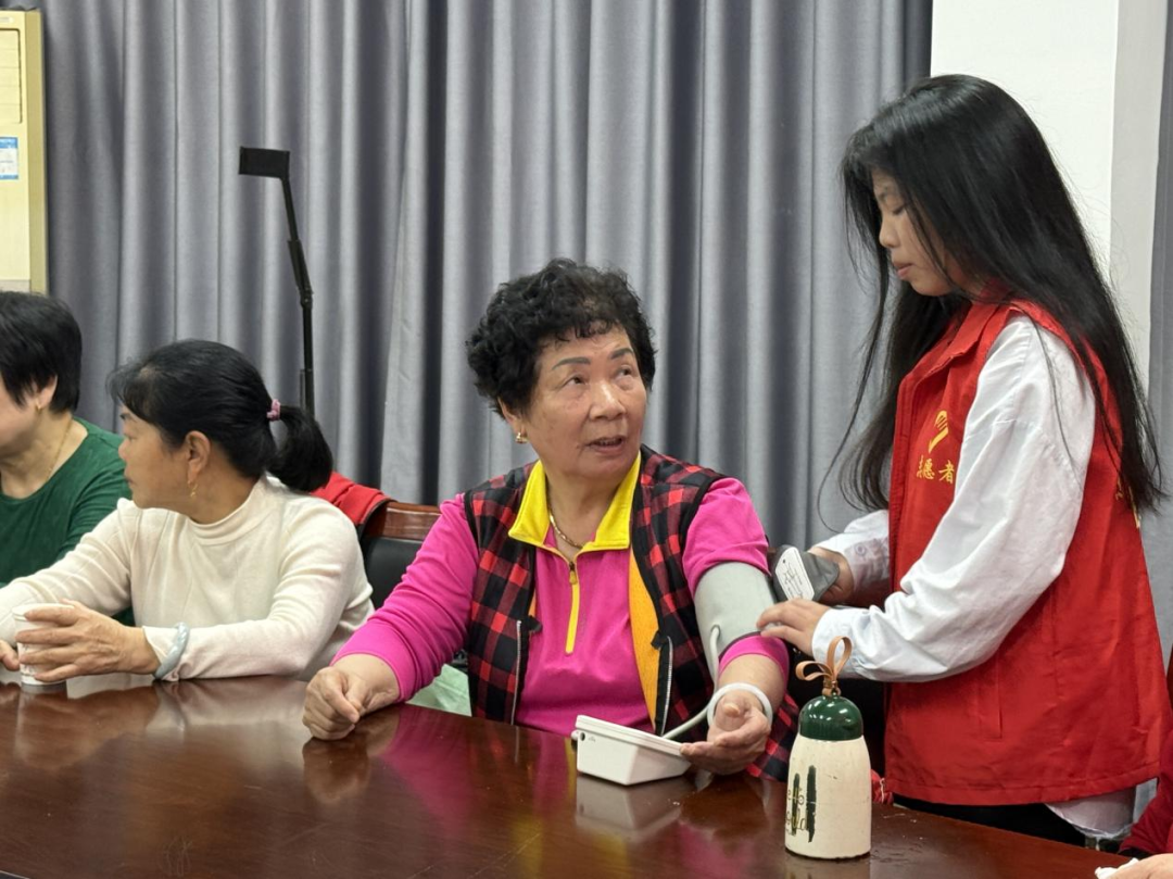 正在上传...