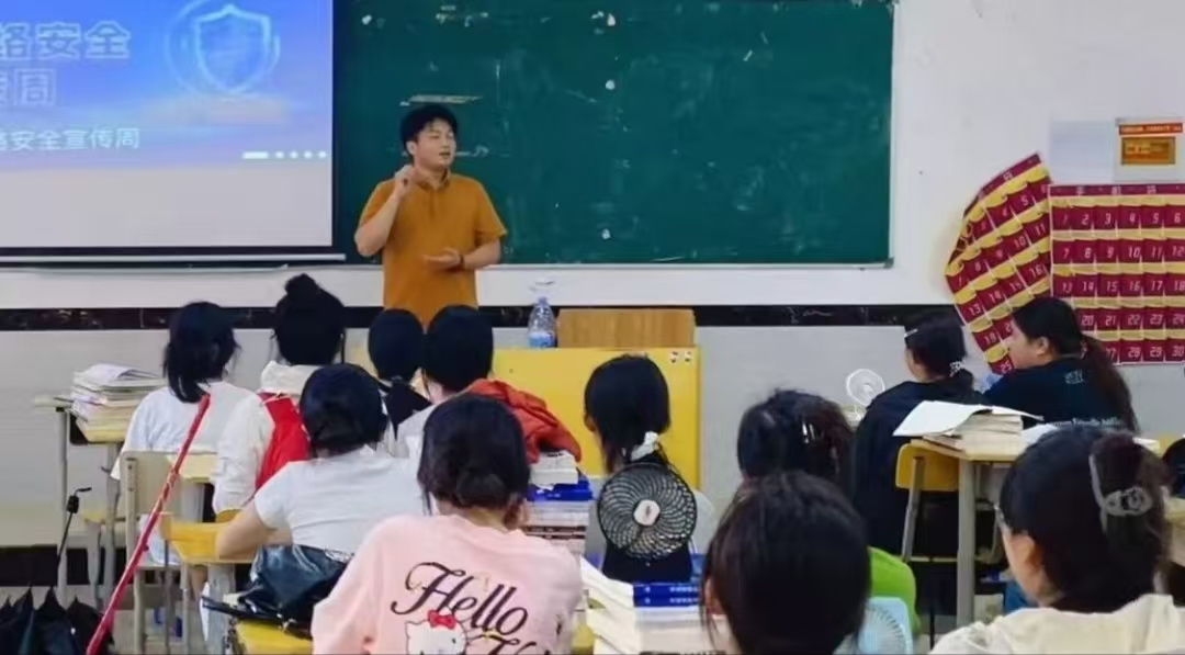 正在上传...