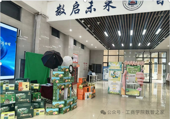 正在上传...